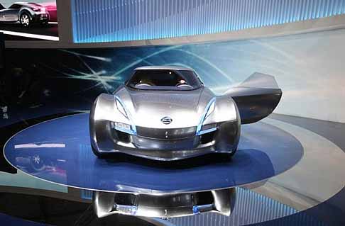Nissan - Anteprima mondiale della Nissan Esflow concept al salone di Ginevra 2011